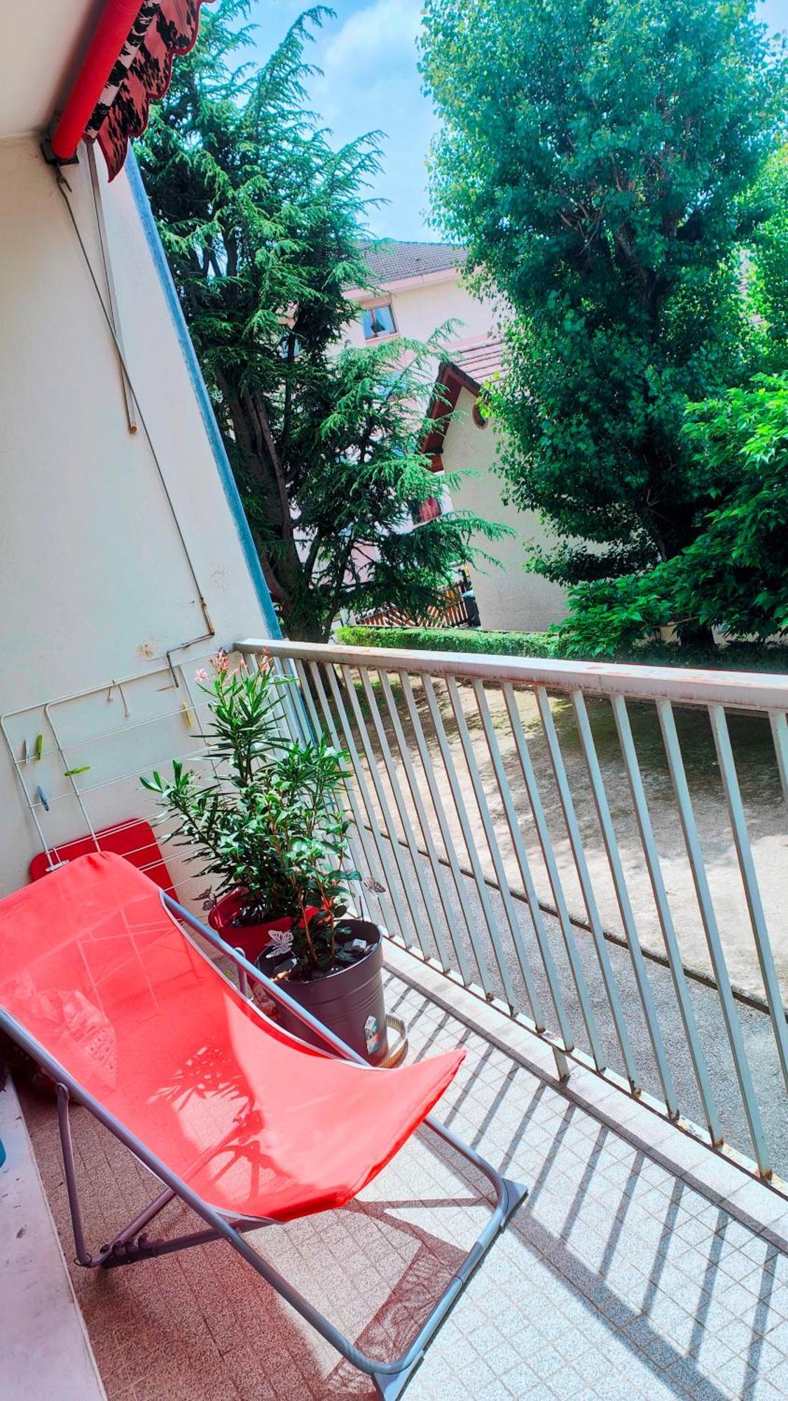Chambre Dans Appartement Agreable Et Calme A 15 Mn Du Centre Ville อานซี ภายนอก รูปภาพ